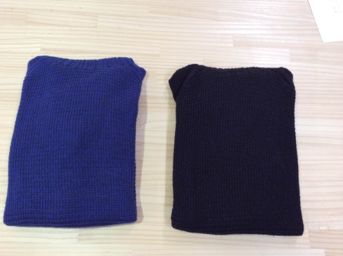 TOニット青＆黒