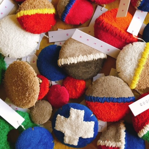 まとかブローチ